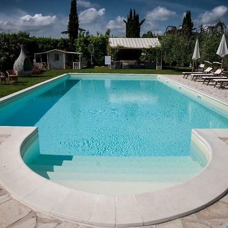 Cevoli Country Resort Lari Ngoại thất bức ảnh