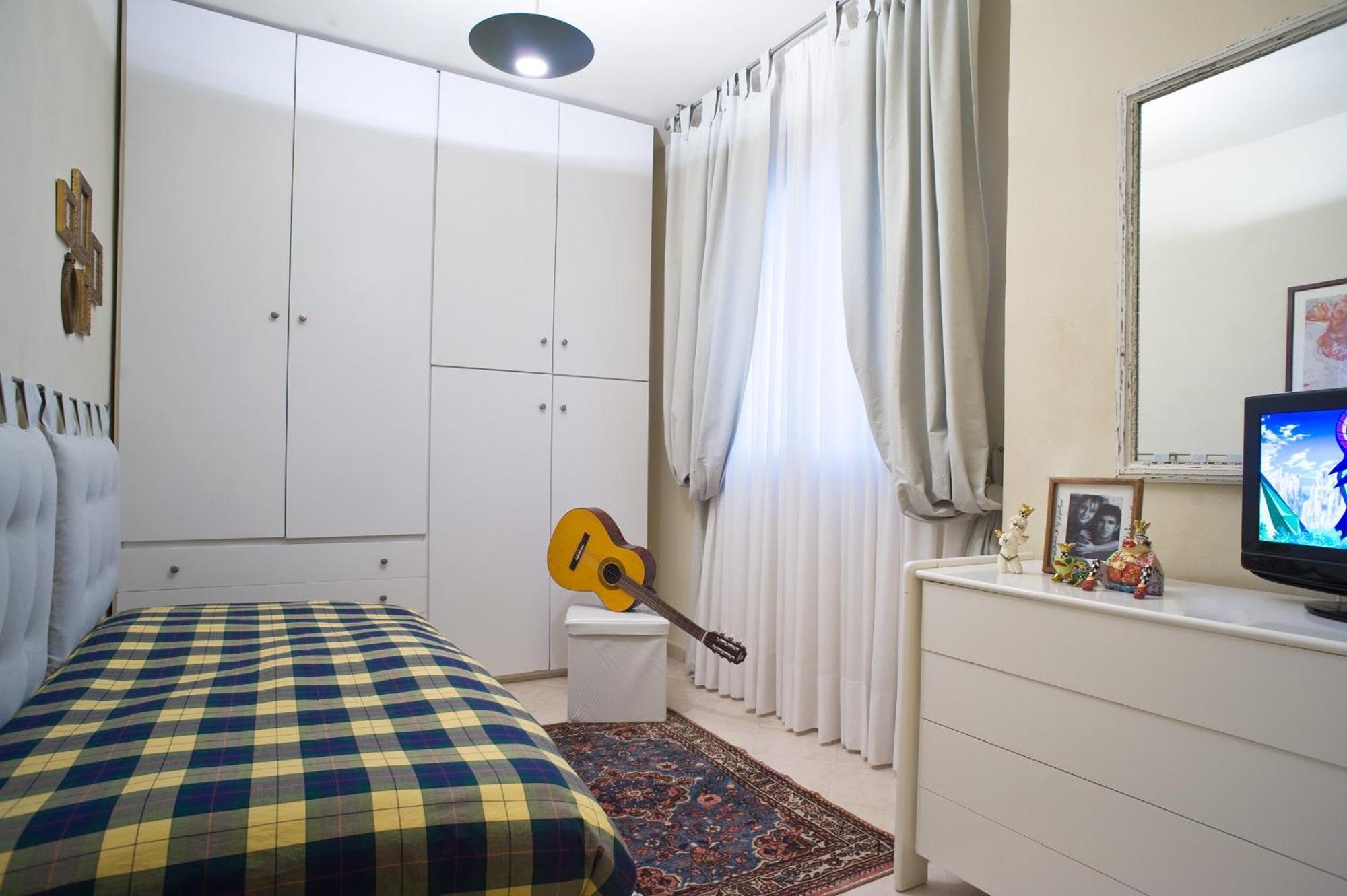 Cevoli Country Resort Lari Phòng bức ảnh
