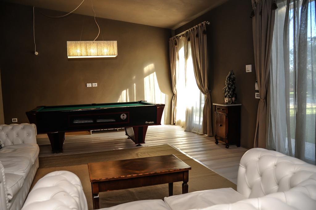 Cevoli Country Resort Lari Ngoại thất bức ảnh